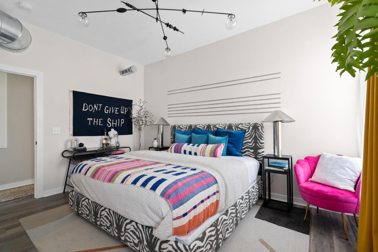 The Bentley Condotel, Heart Of Walkers Point With Garage, Yard Milwaukee Exteriör bild