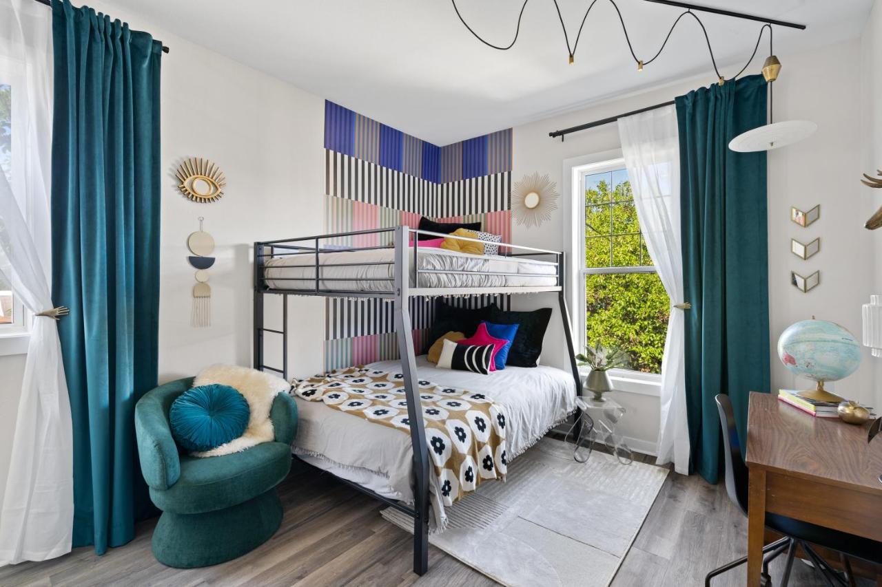 The Bentley Condotel, Heart Of Walkers Point With Garage, Yard Milwaukee Exteriör bild